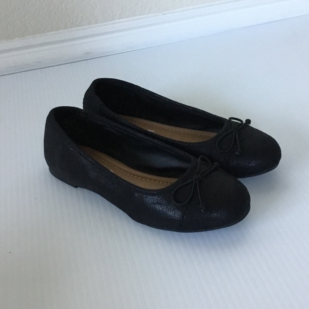 Report Black Ballet Flats with Bow Trim